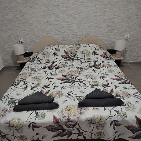 Gracia Apartment *