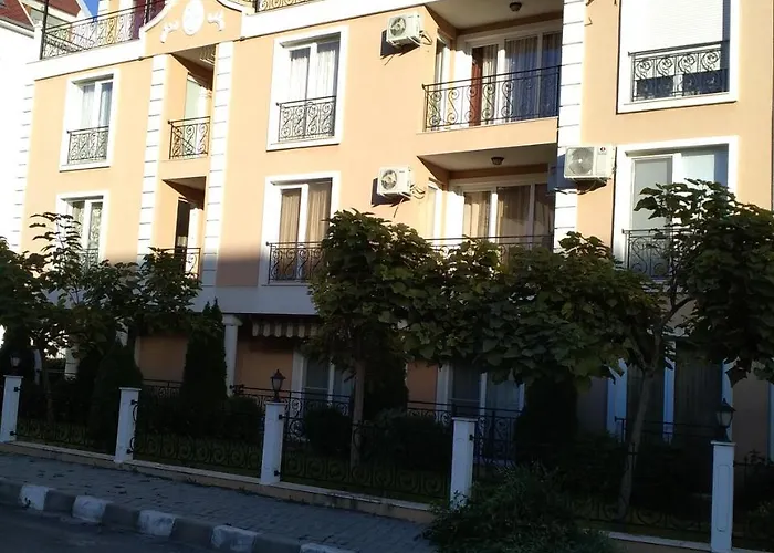 Gracia Apartmán Ravda